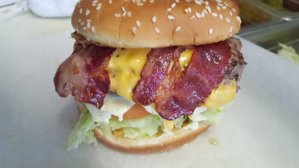 Bobs Drive In | restaurant | 125 W Hermosa St, Lindsay, CA 93247, USA | 5595623330 OR +1 559-562-3330