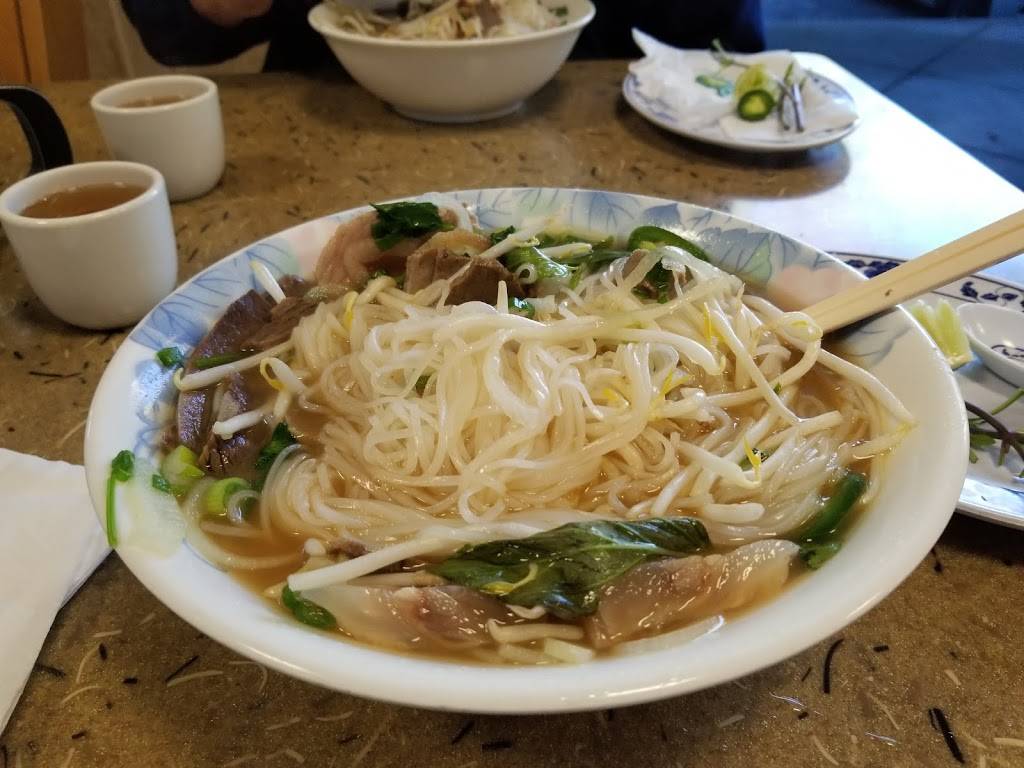 Pho Y1 Noodle House | restaurant | 2050 Concourse Dr #12, San Jose, CA 95131, USA | 4085260880 OR +1 408-526-0880