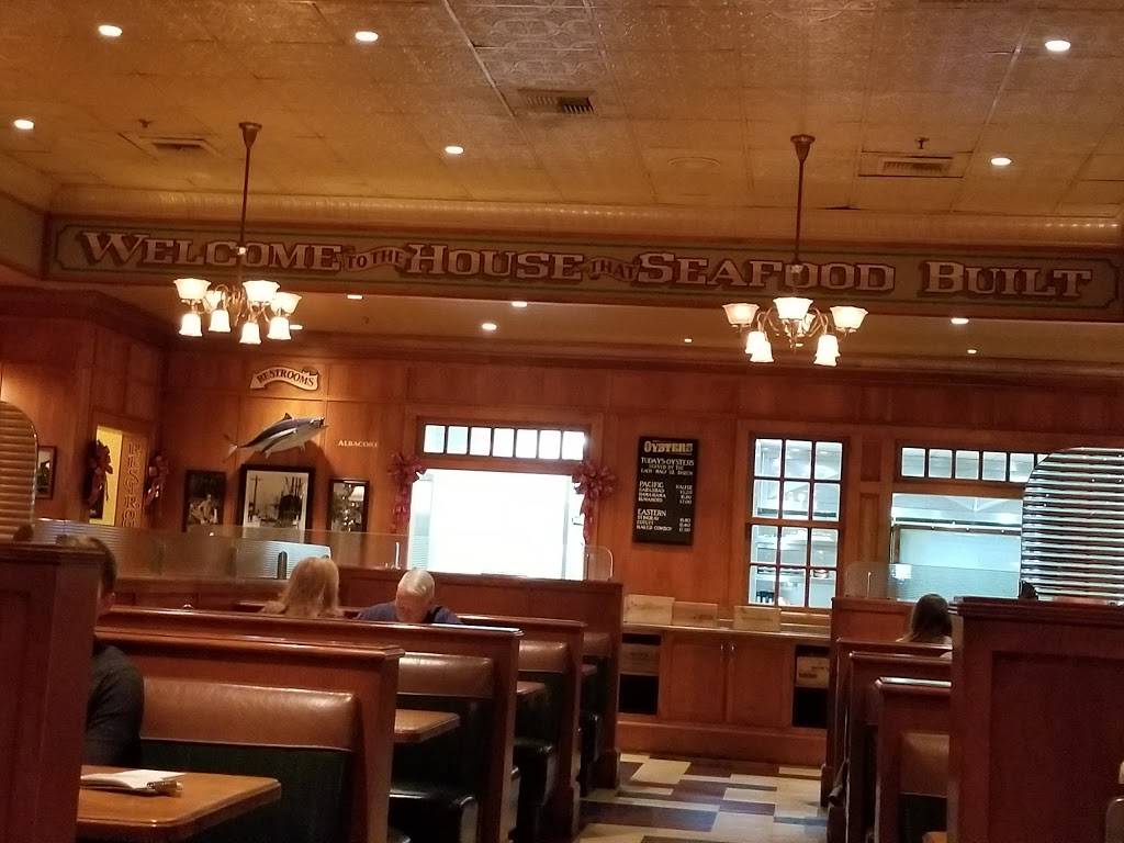 Kings Fish House | restaurant | 2530 Tuscany St, Corona, CA 92881, USA | 9512847900 OR +1 951-284-7900