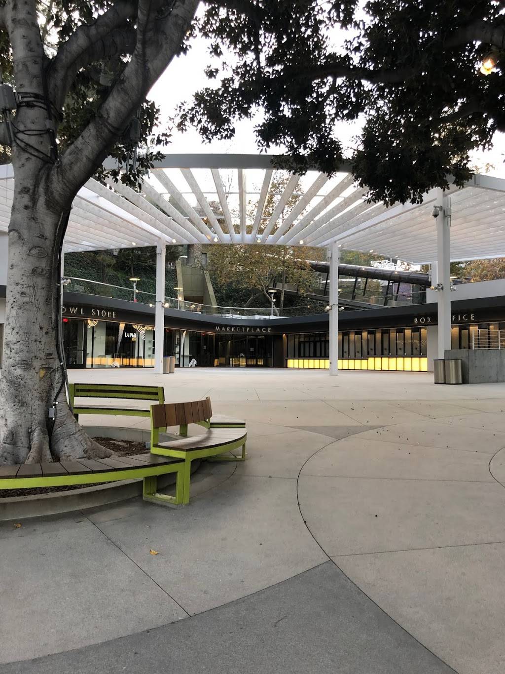 The Wine Bar at the Hollywood Bowl | restaurant | 2301 N Highland Ave, Los Angeles, CA 90068, USA | 3238501885 OR +1 323-850-1885