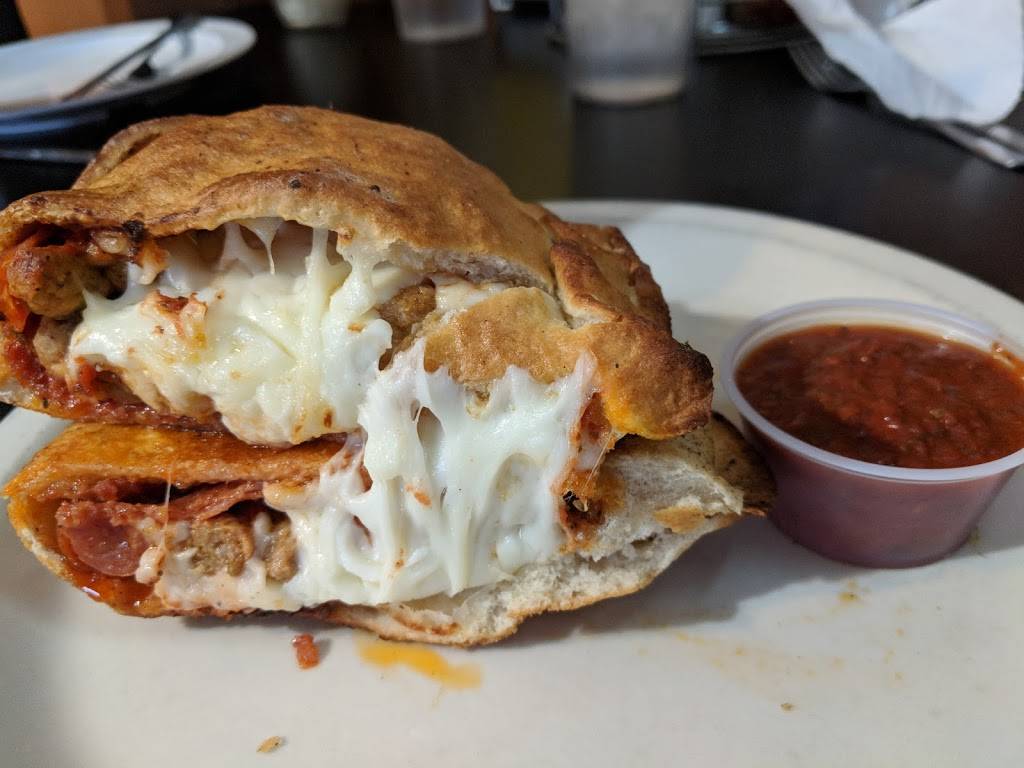 Old School Pizza Tavern | restaurant | 603 W Abram St, Arlington, TX 76010, USA | 6823234441 OR +1 682-323-4441