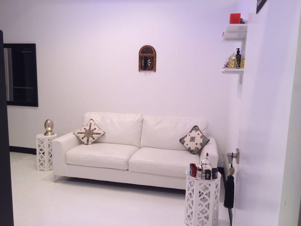 Leilas Beauty Secrets | restaurant | 7000 Northwest Expy, Oklahoma City, OK 73132, USA | 4058878811 OR +1 405-887-8811