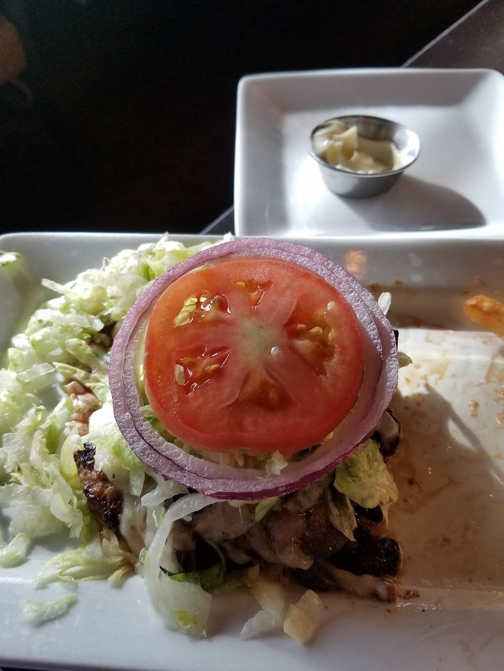 Chipotle Mexican Grill | restaurant | 1001 Edwards Ferry Rd NE, Leesburg, VA 20176, USA | 7037778928 OR +1 703-777-8928