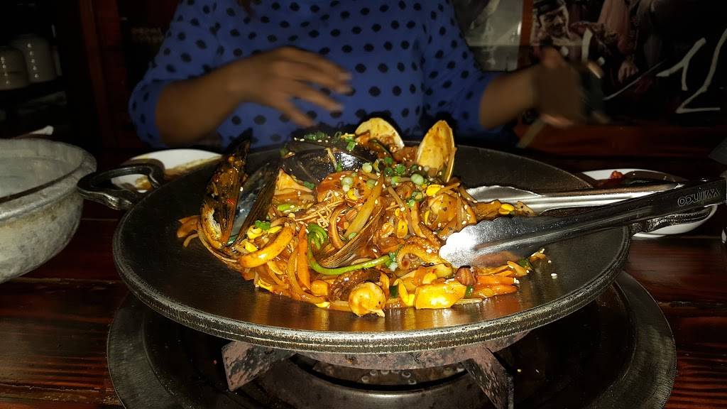 Sik Gaek | restaurant | 49-11 Roosevelt Ave, Woodside, NY 11377, USA | 7182054555 OR +1 718-205-4555