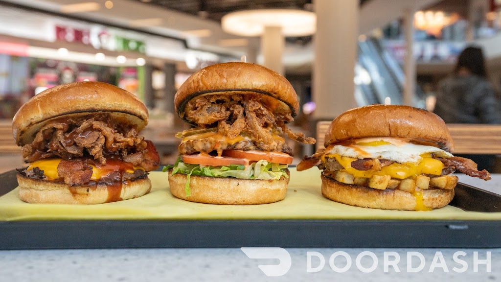 Battered Up | restaurant | 40820 Winchester Rd Unit FC06, Temecula, CA 92591, USA | 9514012051 OR +1 951-401-2051