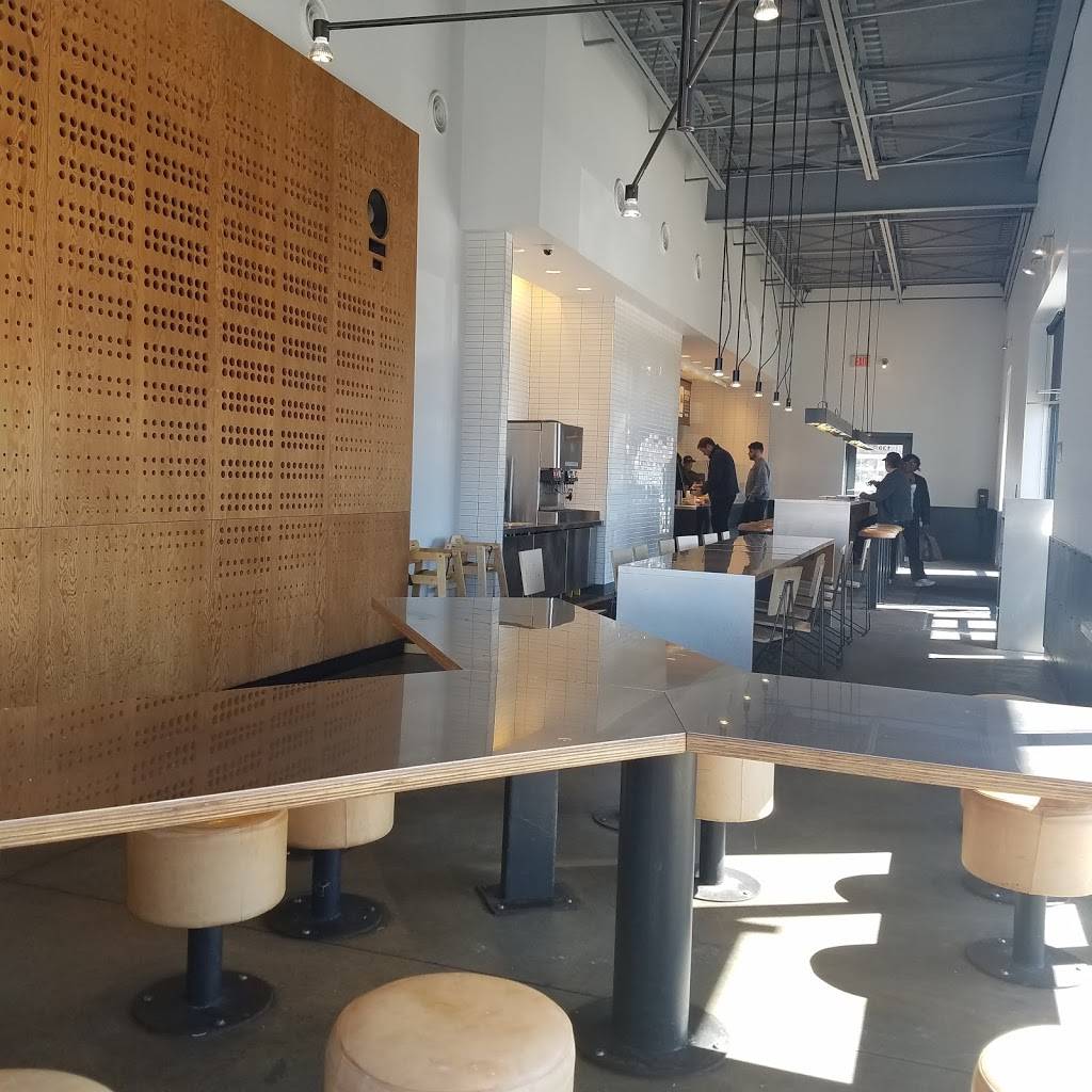 Chipotle Mexican Grill | restaurant | 24651 Cedar Rd, Lyndhurst, OH 44124, USA | 2162919586 OR +1 216-291-9586