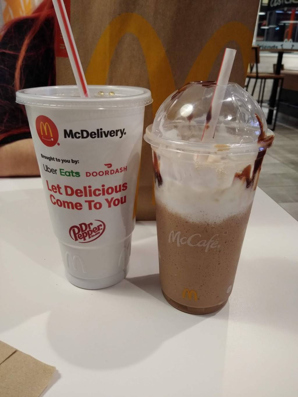 McDonald’s | restaurant | 947 Meacham Rd, Elk Grove Village, IL 60007, USA | 8479850490 OR +1 847-985-0490