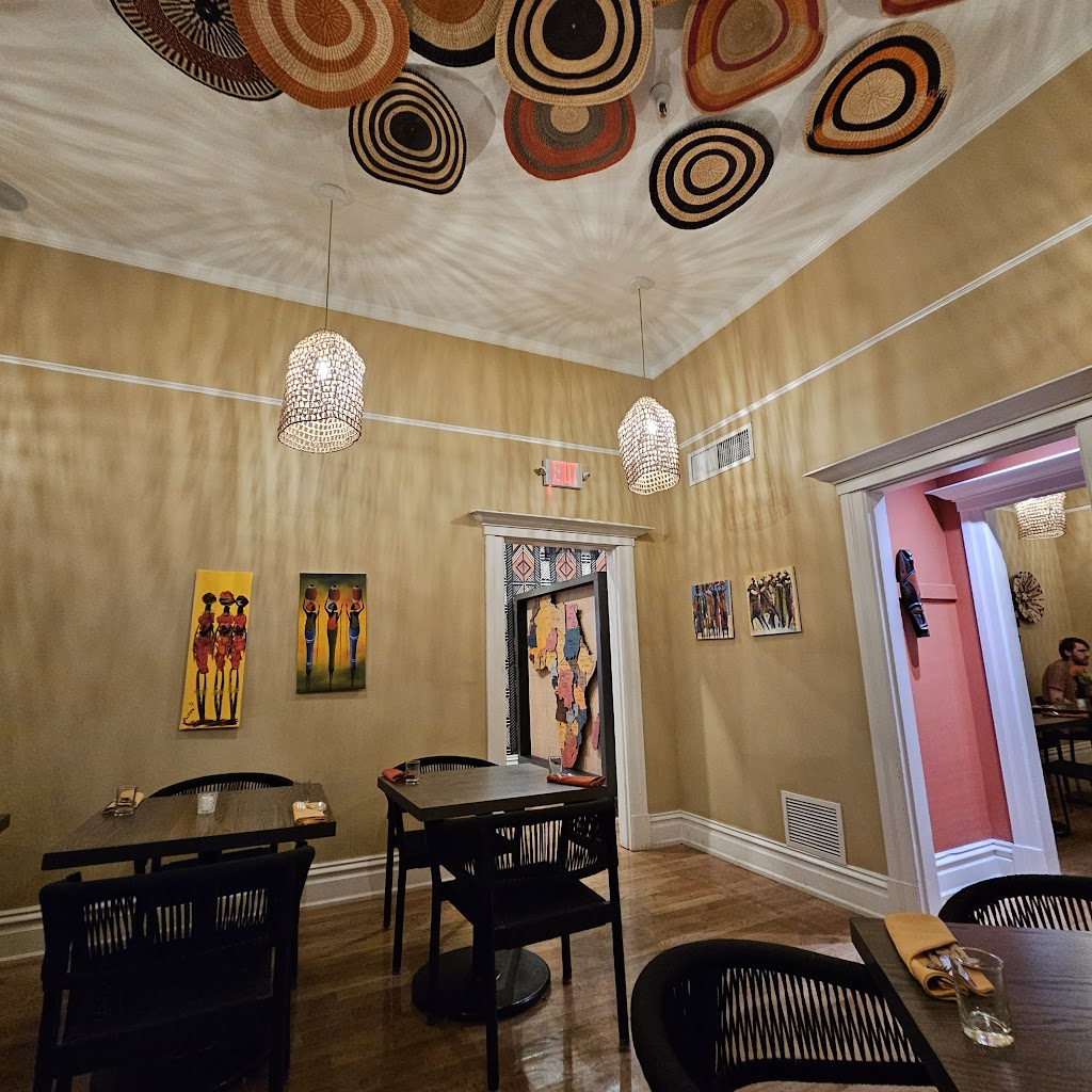 LATHA | restaurant | 628 E Adams St, Phoenix, AZ 85004, USA | 4806406183 OR +1 480-640-6183