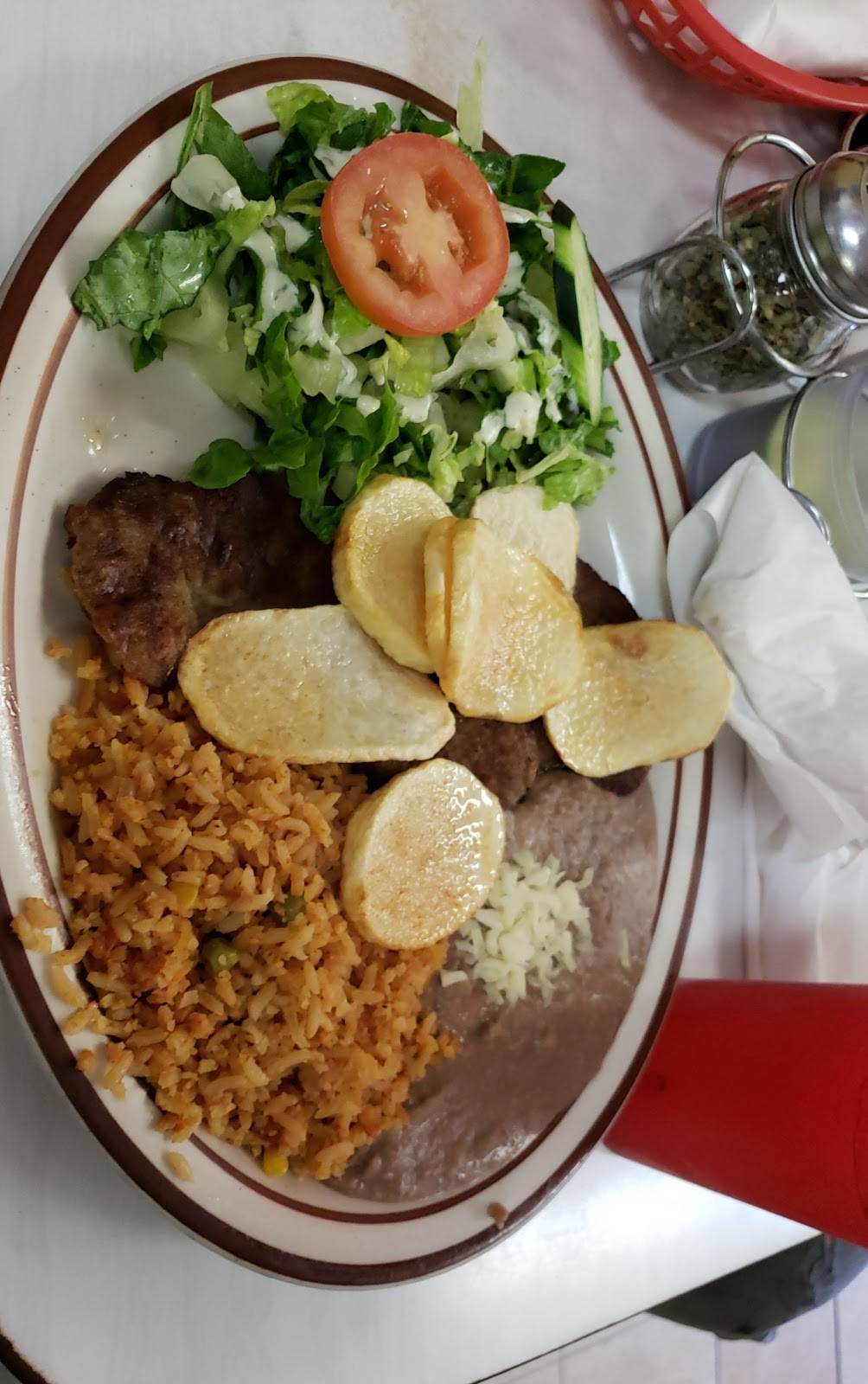 Los Burritos | restaurant | 6517 Hollywood Blvd, Los Angeles, CA 90028, USA | 3234615814 OR +1 323-461-5814