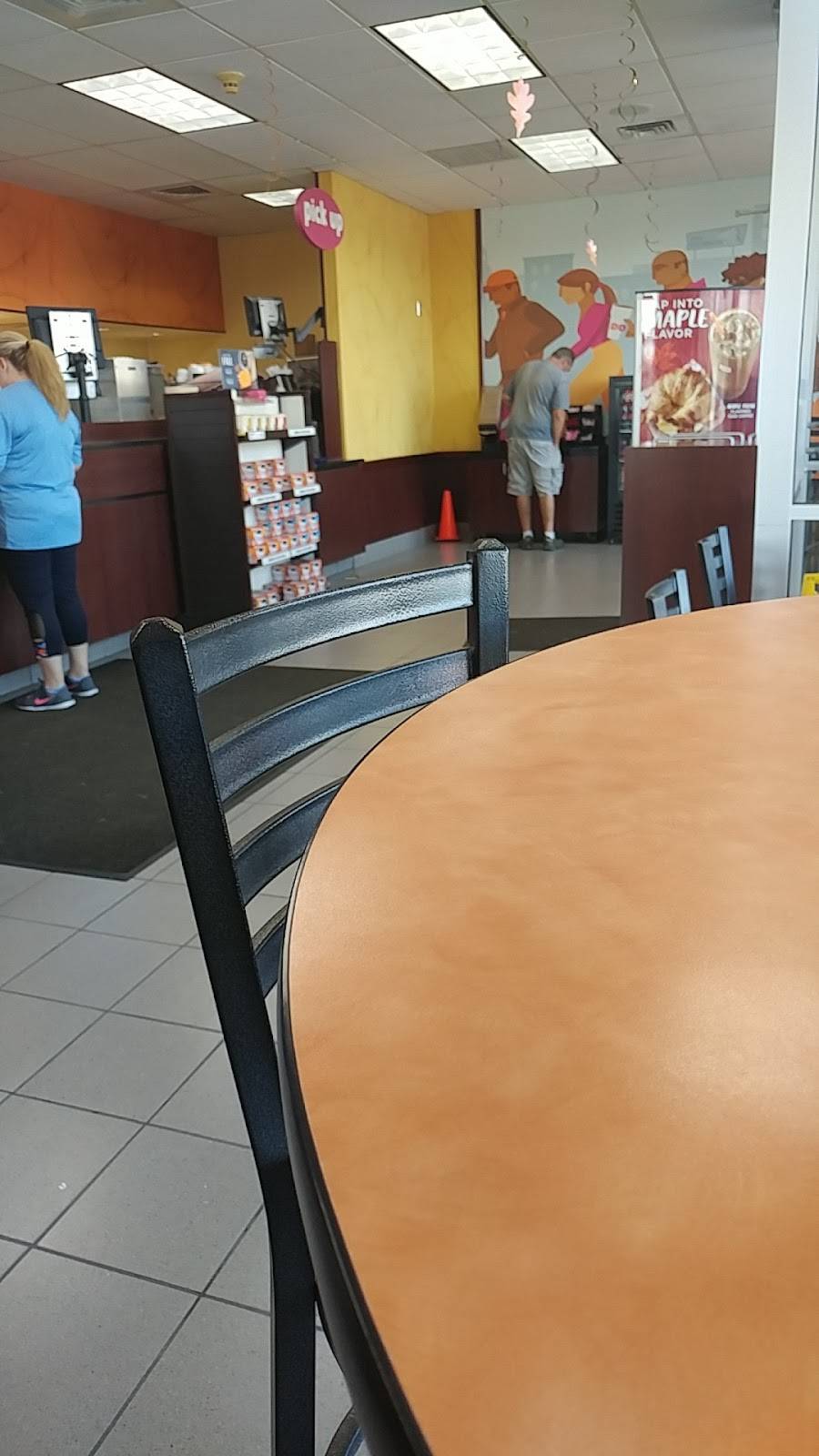 Dunkin Donuts | cafe | 7516 Cass Avenue #5b, Darien, IL 60561, USA | 6304341799 OR +1 630-434-1799