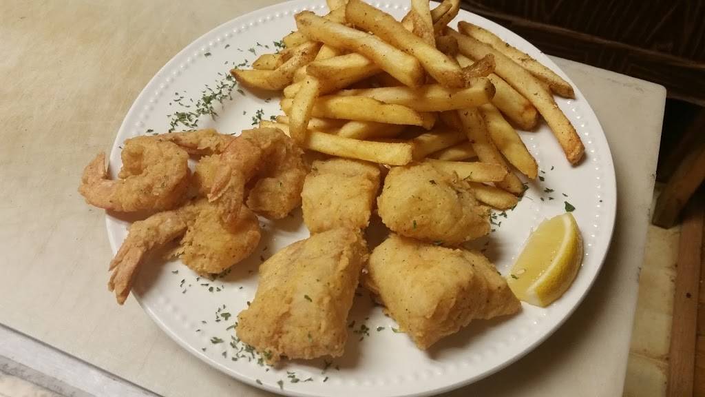 Da Lees Fine Dining | restaurant | 527 S Illinois St, Streator, IL 61364, USA | 8156732224 OR +1 815-673-2224