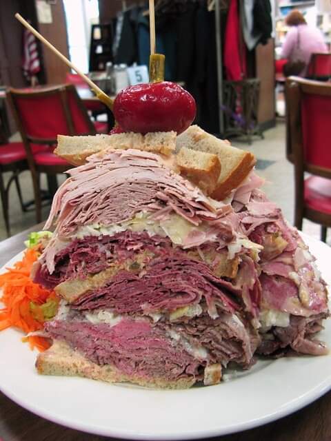 Hobbys Delicatessen & Restaurant | meal takeaway | 32 Branford Pl #2723, Newark, NJ 07102, USA | 9736230410 OR +1 973-623-0410