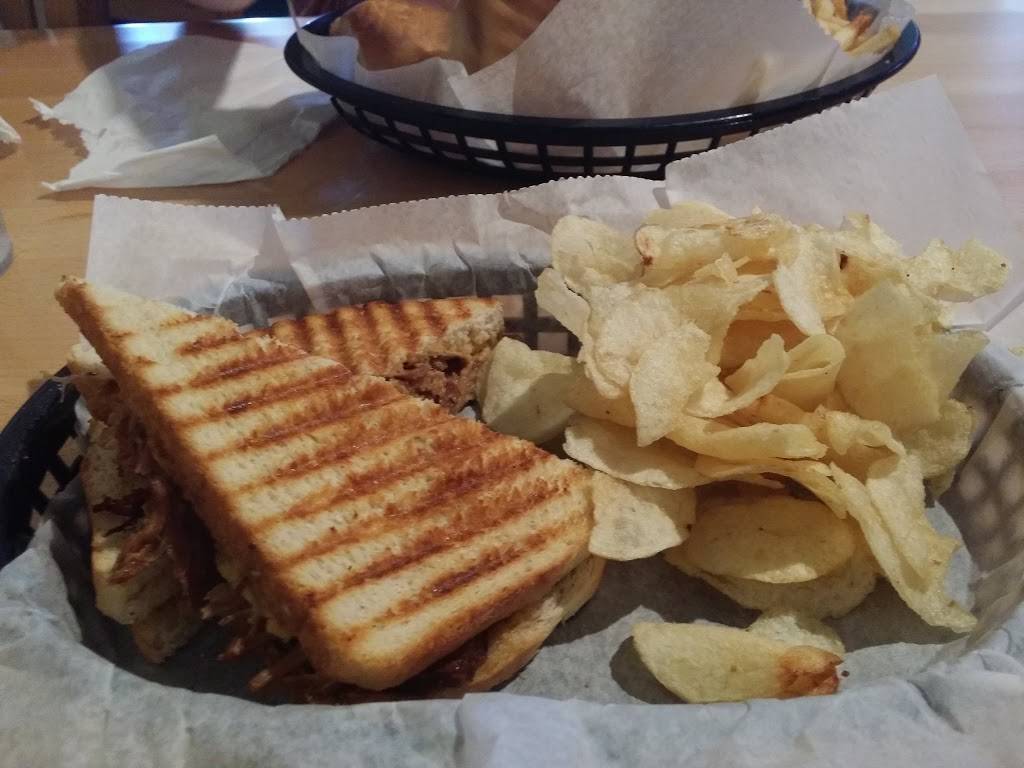 Café Navarre | restaurant | 800 Navarre Ave, New Orleans, LA 70124, USA | 5044838828 OR +1 504-483-8828