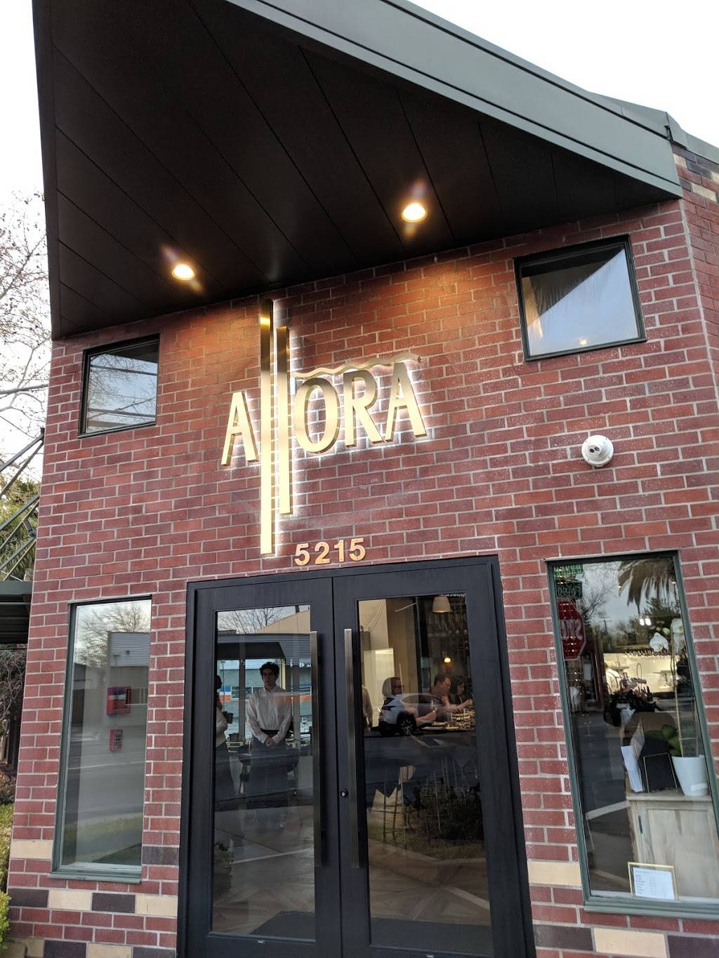 Allora Sacramento | restaurant | 4536, 5215 Folsom Blvd, Sacramento, CA 95819, USA | 9165386434 OR +1 916-538-6434
