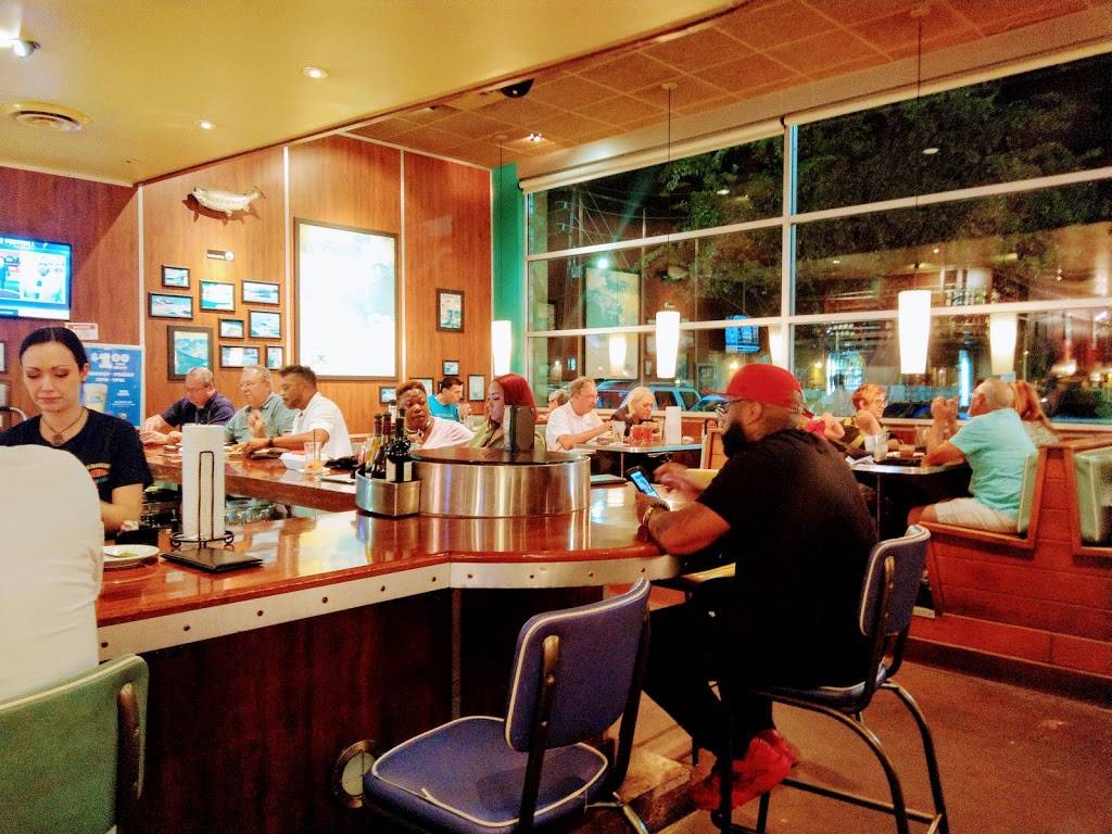 Rockfish Seafood Grill | restaurant | 11805 Westheimer Rd #370, Houston, TX 77077, USA | 2815587380 OR +1 281-558-7380