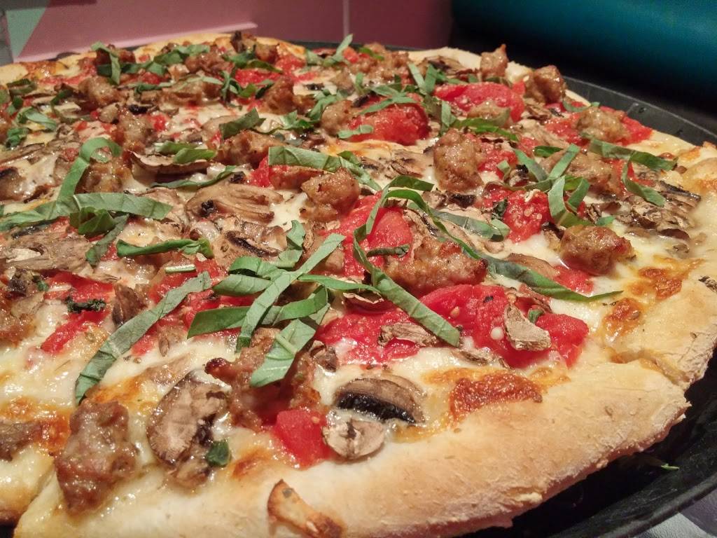 Metro Pizza | restaurant | 4001 S Decatur Blvd, Las Vegas, NV 89103, USA | 7023627896 OR +1 702-362-7896