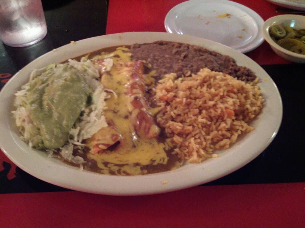 La Tortillita Mexican Restaurant | restaurant | 650 FM78, Cibolo, TX 78108, USA | 2105662000 OR +1 210-566-2000