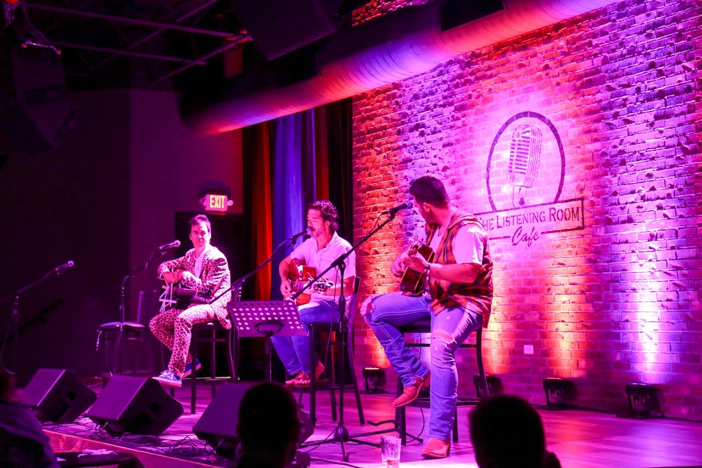 Listening Room Cafe - Pigeon Forge | cafe | 2703 Teaster Ln, Pigeon Forge, TN 37863, USA | 8653652225 OR +1 865-365-2225