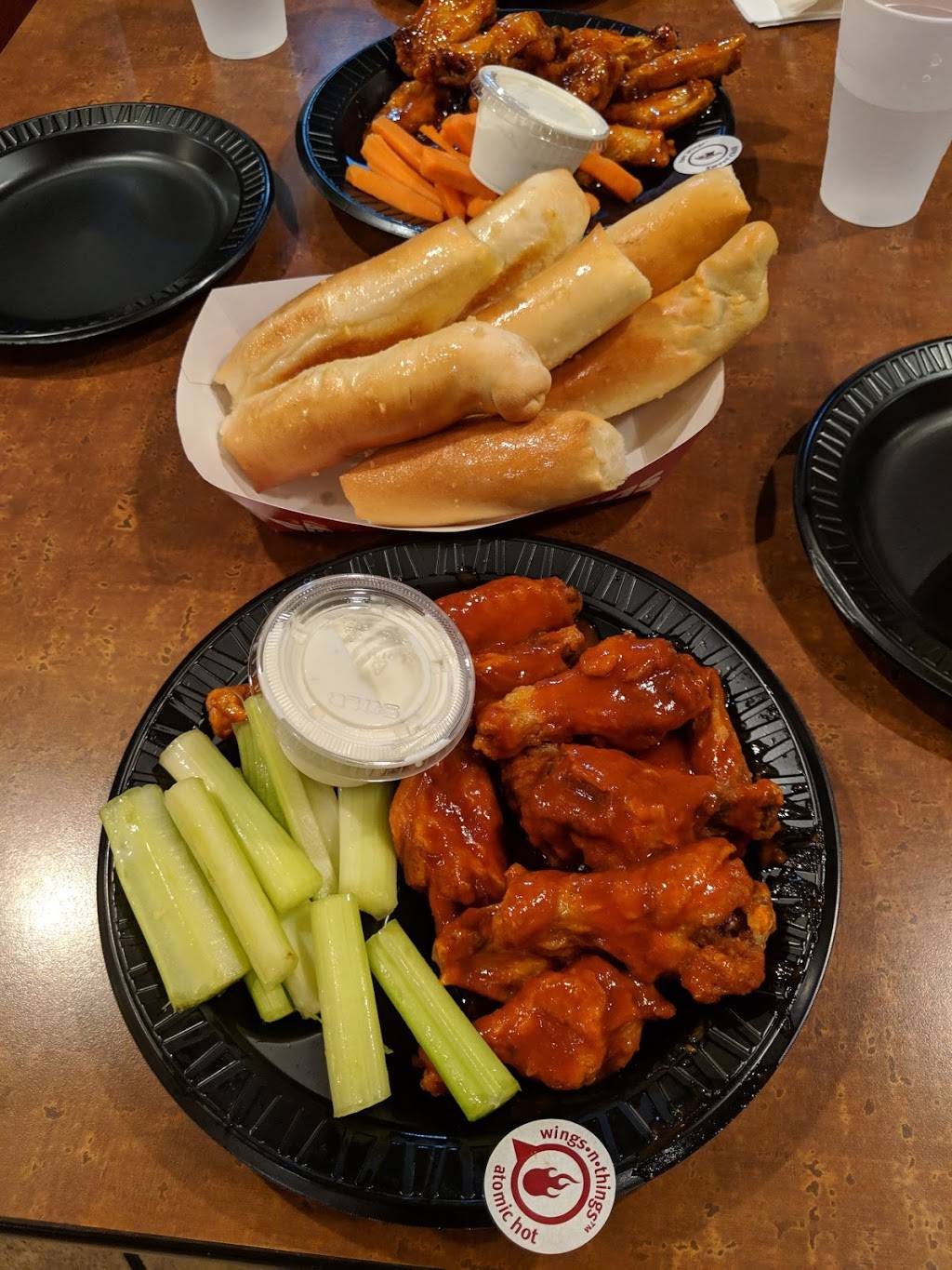 Wings N Things | restaurant | 9174 Mira Mesa Blvd, San Diego, CA 92126, USA | 8585369293 OR +1 858-536-9293