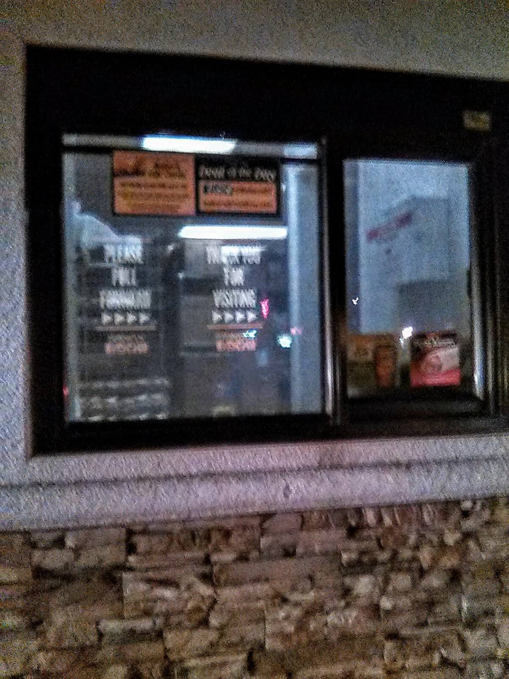 Bakers Drive-Thru | restaurant | 500 E Foothill Blvd, Rialto, CA 92376, USA | 9098845233 OR +1 909-884-5233