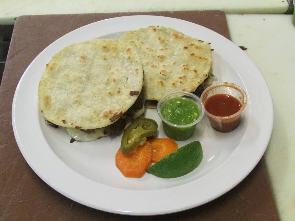 El Gallo Giro | restaurant | 2520 Old Norcross Rd, Lawrenceville, GA 30044, USA | 7706828883 OR +1 770-682-8883