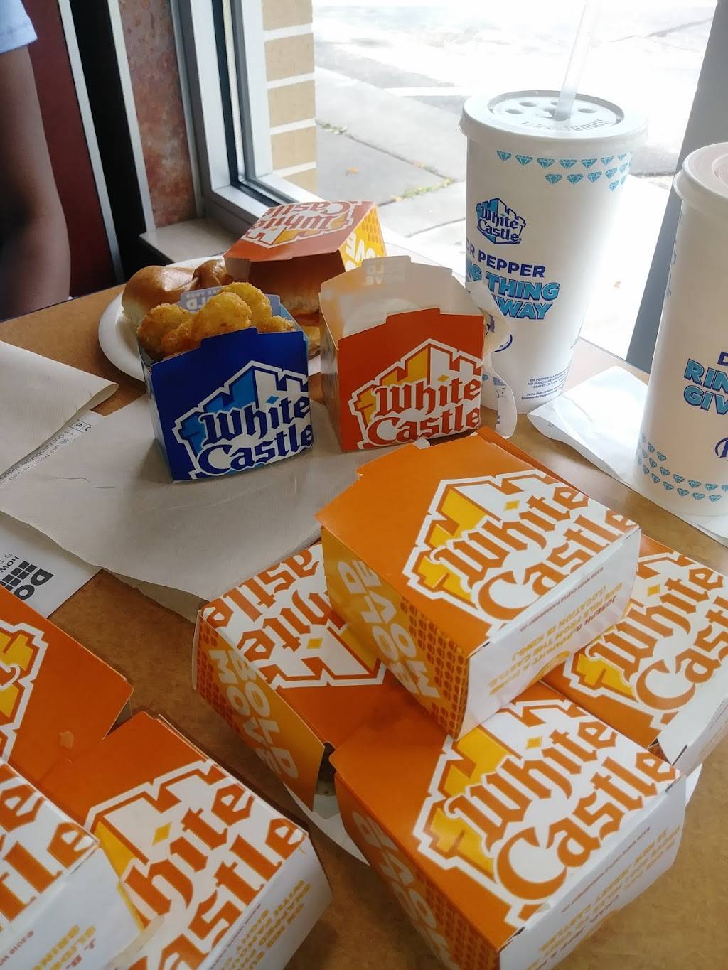 White Castle | restaurant | 9600 Lyndale Ave S, Bloomington, MN 55420, USA | 9528813034 OR +1 952-881-3034
