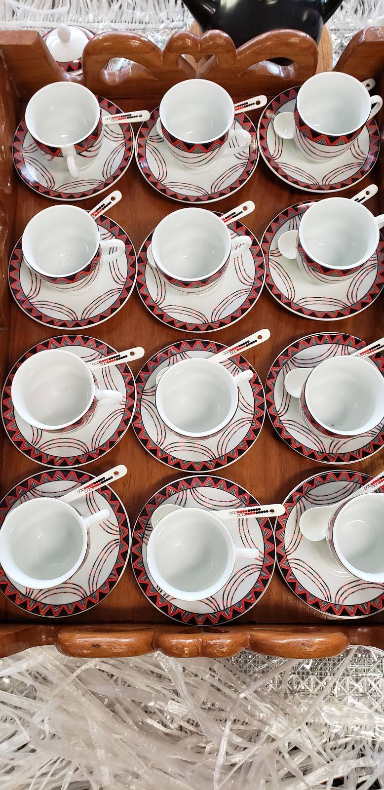 Sisters Ethiopian Restaurant | restaurant | 1720 SE 122nd Ave, Portland, OR 97233, USA | 9715447065 OR +1 971-544-7065