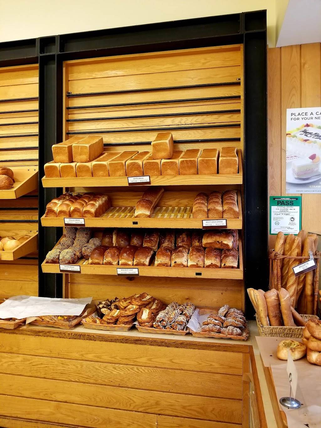 Andersen Bakery | bakery | 2033 Stoneridge Mall Rd, Pleasanton, CA 94588, USA | 9257349288 OR +1 925-734-9288