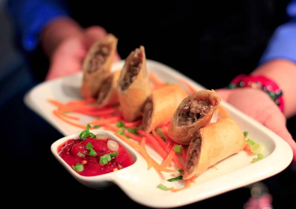 Circles Thai | meal delivery | 1516 Tasker St, Philadelphia, PA 19145, USA | 2676871778 OR +1 267-687-1778