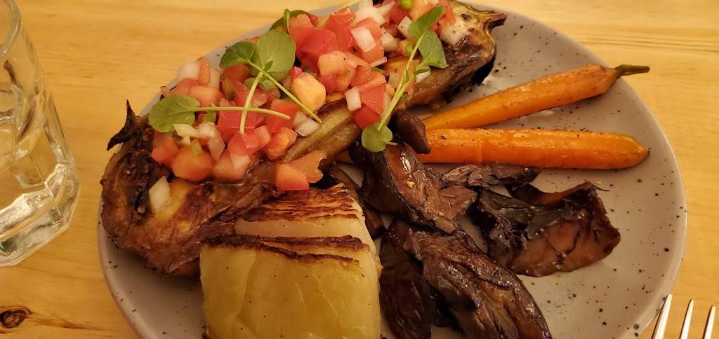 Bar Bacan | restaurant | 369 Roncesvalles Ave, Toronto, ON M6R 2M8, Canada | 4165352222 OR +1 416-535-2222