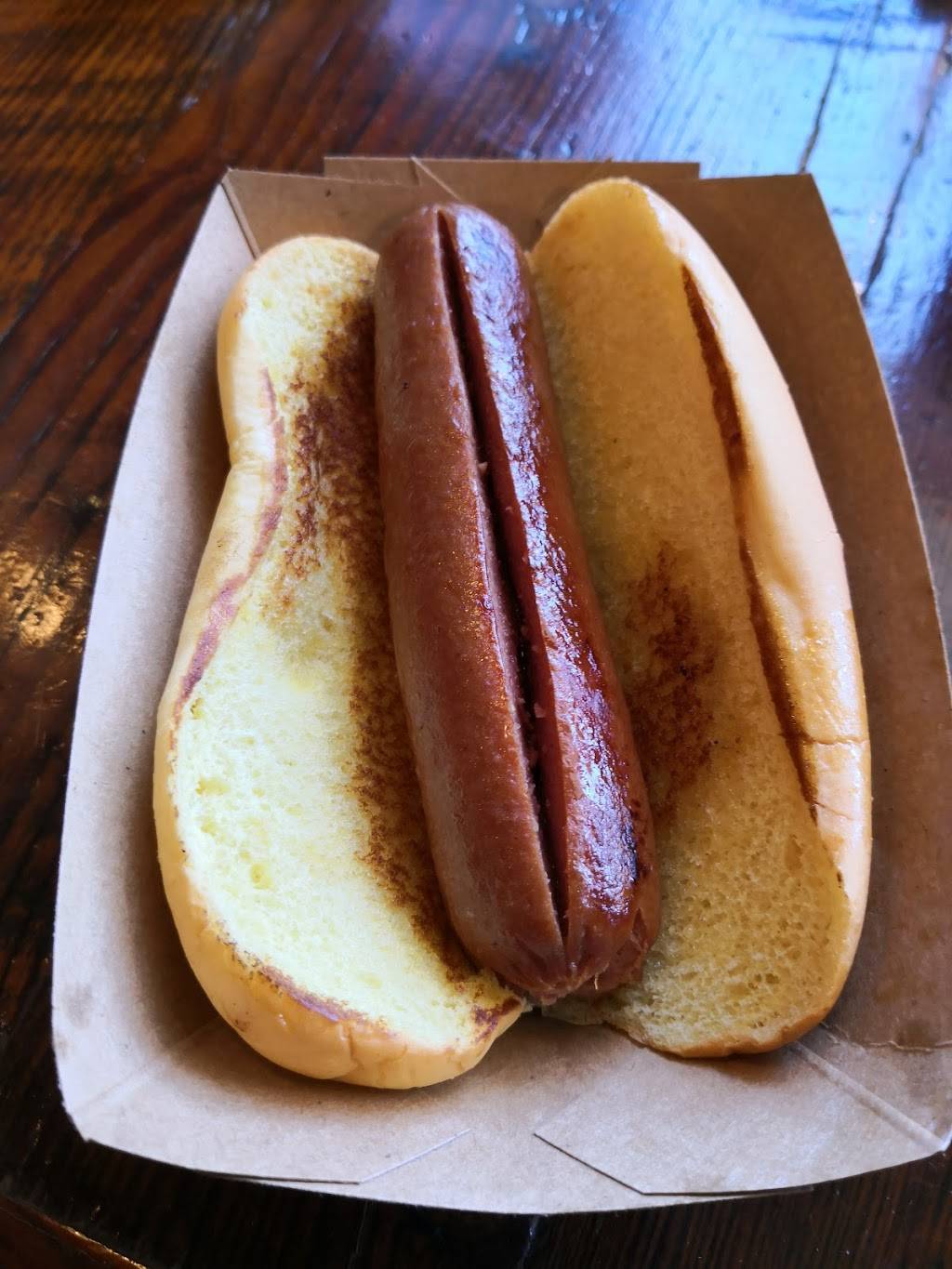 Social Burger | restaurant | 350 Maple Ave W, Vienna, VA 22180, USA | 7033645420 OR +1 703-364-5420