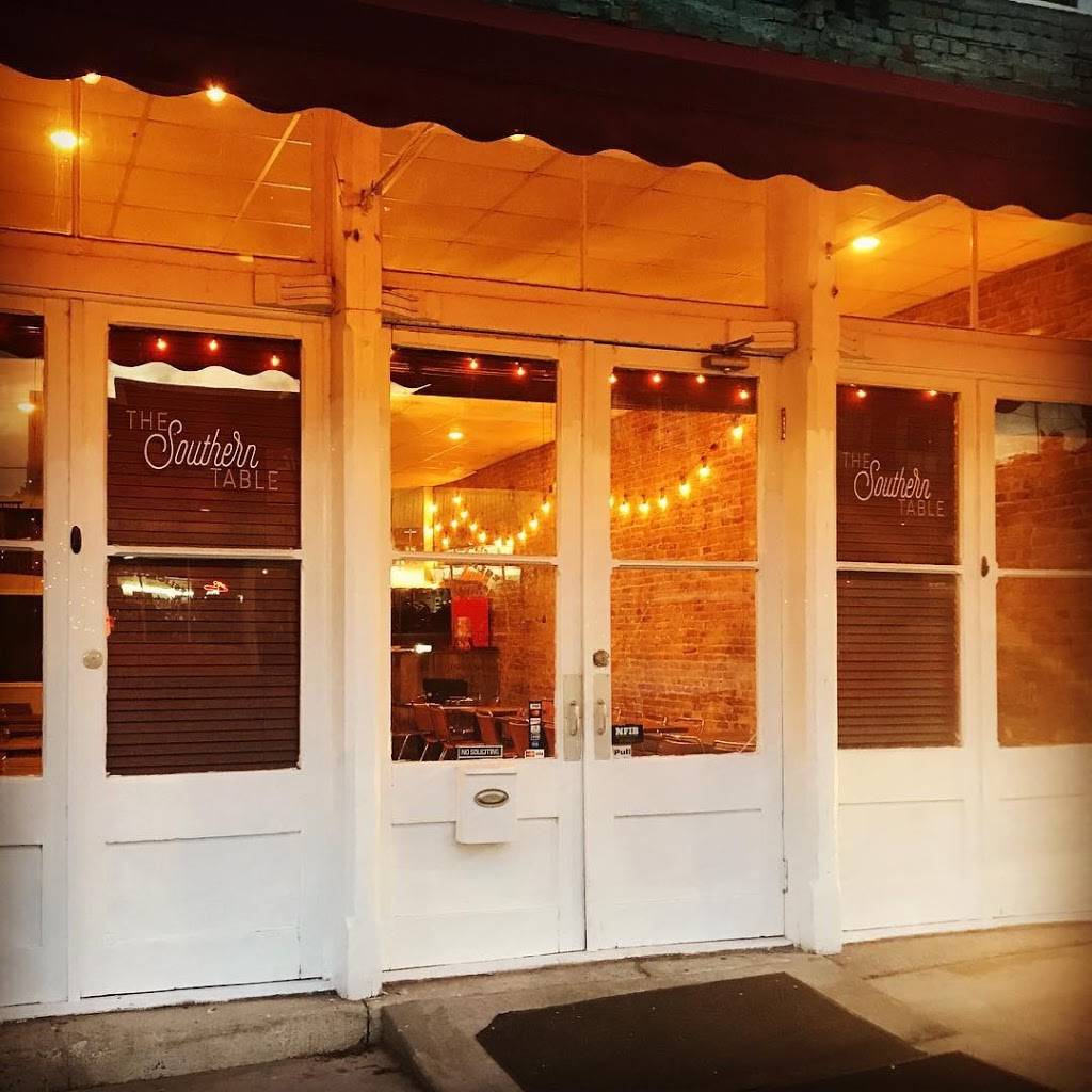 The Southern Table | restaurant | 227 N 1st St, Pulaski, TN 38478, USA | 9312926333 OR +1 931-292-6333