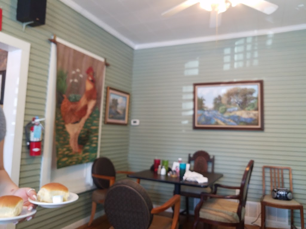 Rockwall Junk Co | restaurant | 206 N Fannin St, Rockwall, TX 75087, USA | 2146208079 OR +1 214-620-8079