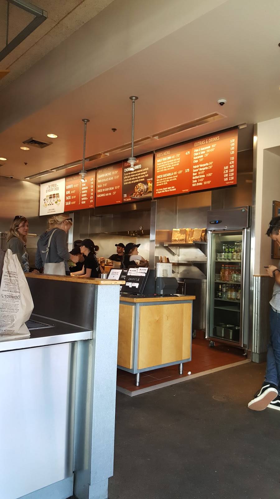 Chipotle Mexican Grill | restaurant | 961 Dana Dr Ste 160, Redding, CA 96003, USA | 5302239292 OR +1 530-223-9292
