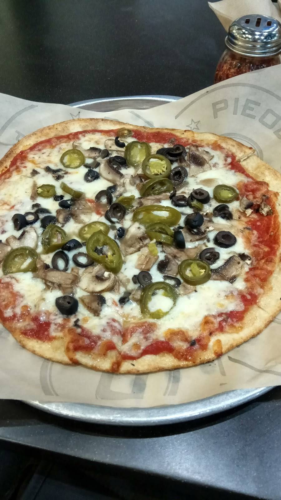 Pieology Pizzeria Encino, CA | restaurant | 17200 Ventura Blvd #224, Encino, CA 91316, USA | 8185283218 OR +1 818-528-3218