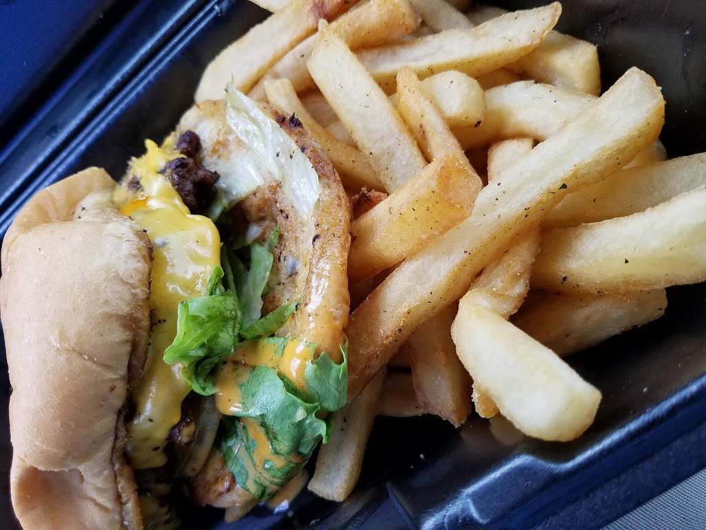 Taylor Made Burgers | restaurant | 4844 Seven Mile E, Detroit, MI 48234, USA | 3138915858 OR +1 313-891-5858