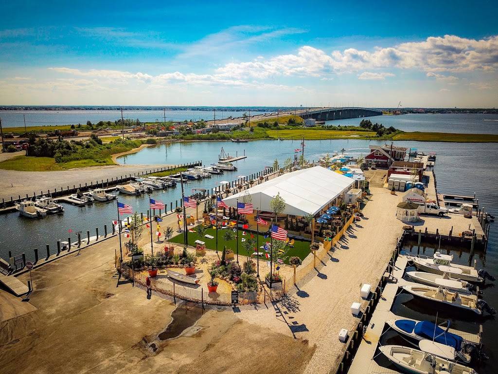 Causeway Marina | restaurant | 2200 E Bay Ave, Manahawkin, NJ 08050, USA | 6094941371 OR +1 609-494-1371