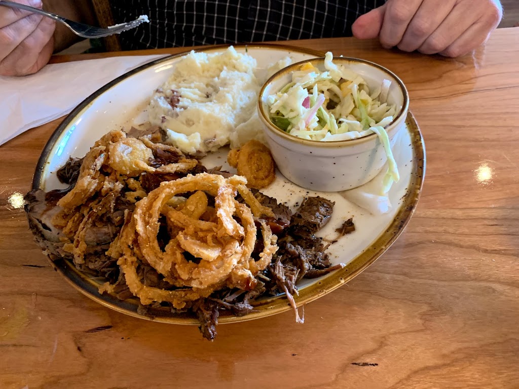 Clear Sky Club Haus | restaurant | 36355 E Lake Rd S, Palm Harbor, FL 34685, USA | 7273307471 OR +1 727-330-7471