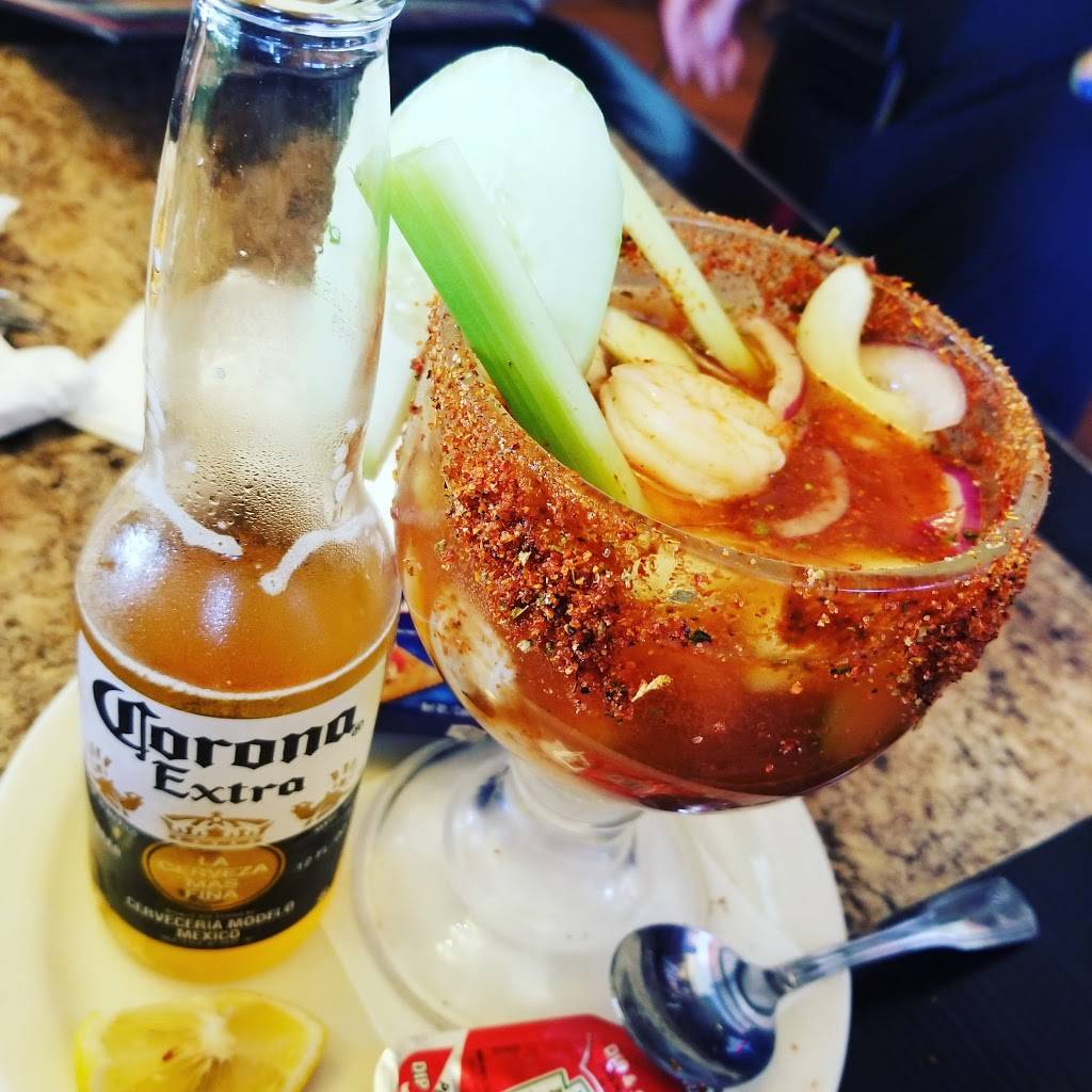 El Pescador | restaurant | 636 N Euclid Ave, Ontario, CA 91762, USA | 9099868886 OR +1 909-986-8886