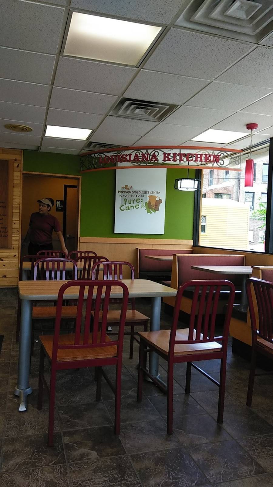 Popeyes Louisiana Kitchen | restaurant | 1902 Main St N, Jacksonville, FL 32206, USA | 9043539847 OR +1 904-353-9847