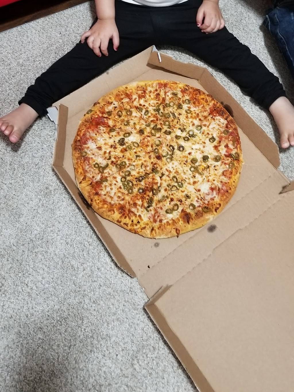 Dominos Pizza | meal delivery | 1415 W, IL-19, Chicago, IL 60613, USA | 7738713030 OR +1 773-871-3030