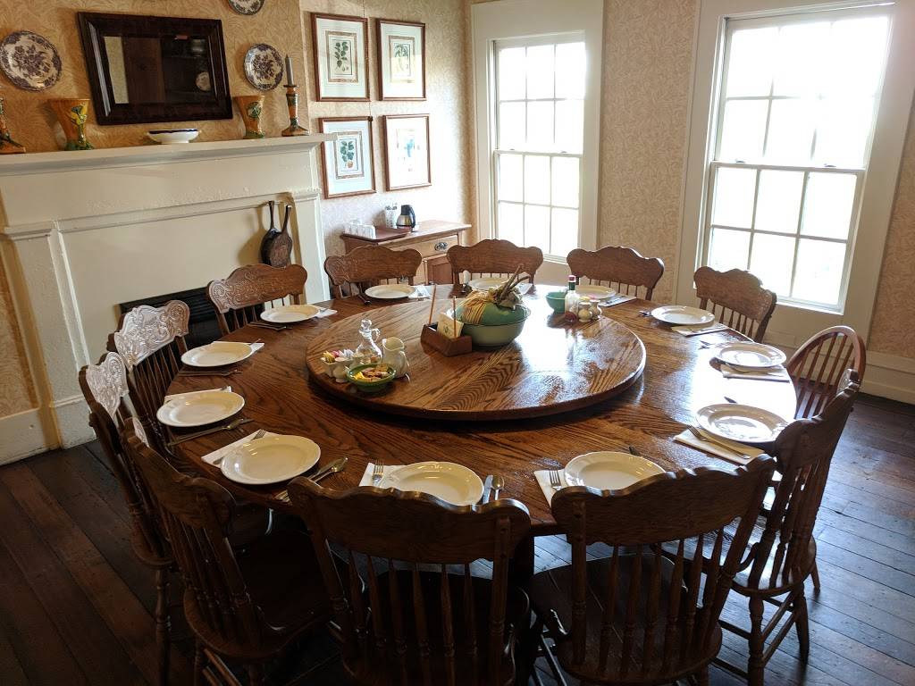 Miss Mary Bobos Boarding House | restaurant | 295 Main St, Lynchburg, TN 37352, USA | 9317597394 OR +1 931-759-7394