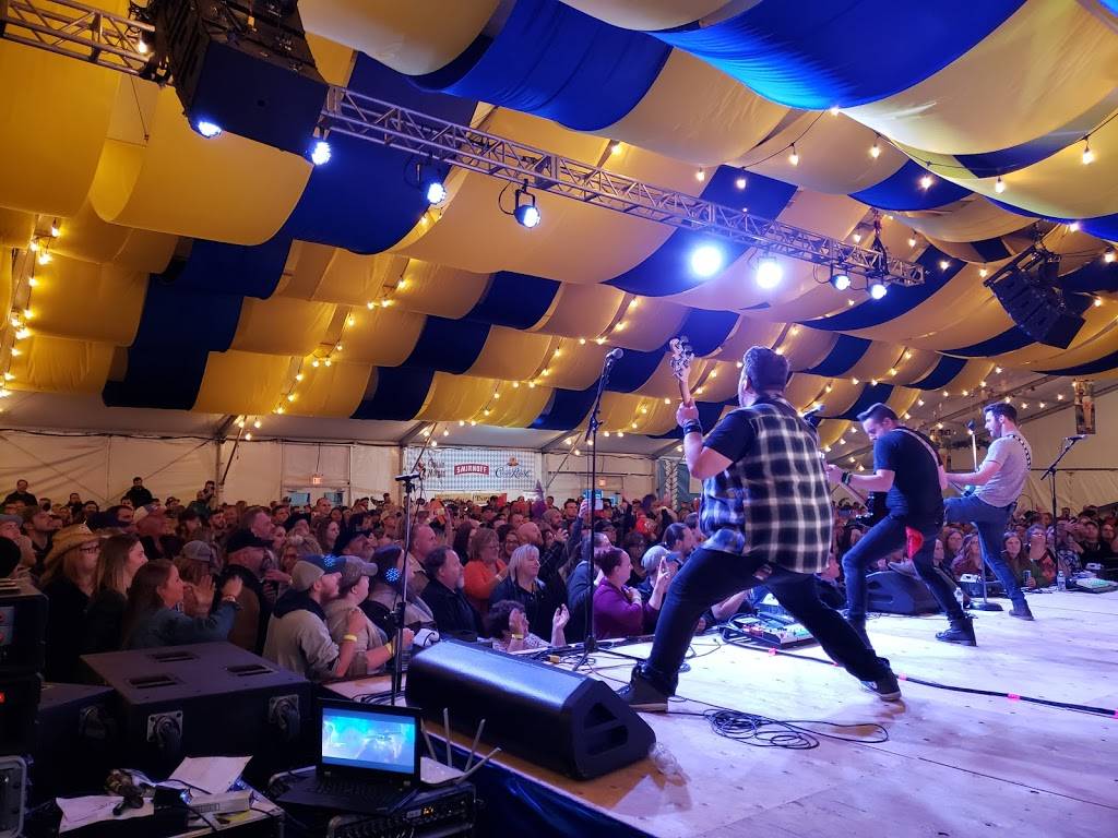 Bingemans Oktoberfest | restaurant | 425 Bingemans Centre Dr, Kitchener, ON N2B 3X7, Canada | 5197441555 OR +1 519-744-1555