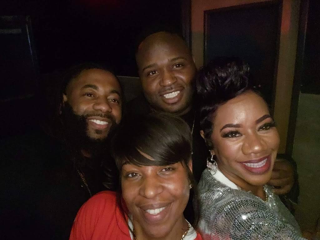 Greedys | restaurant | 921 W Belt Line Rd #110, DeSoto, TX 75115, USA | 9725227800 OR +1 972-522-7800