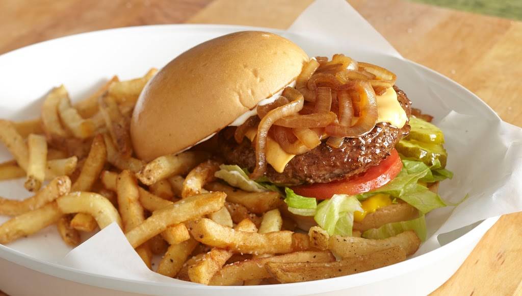 Chapps Burgers (Arkansas Ln & Hwy 360) | restaurant | 2596 E Arkansas Ln, Arlington, TX 76014, USA | 8174602097 OR +1 817-460-2097