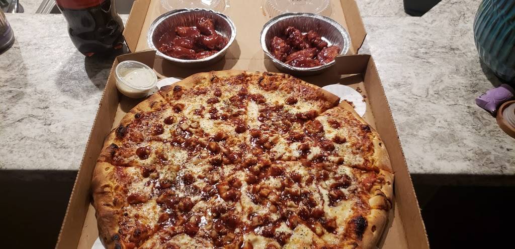 Mama Meads Pizzeria | meal delivery | 900 Coffman St, Longmont, CO 80501, USA | 3036828833 OR +1 303-682-8833