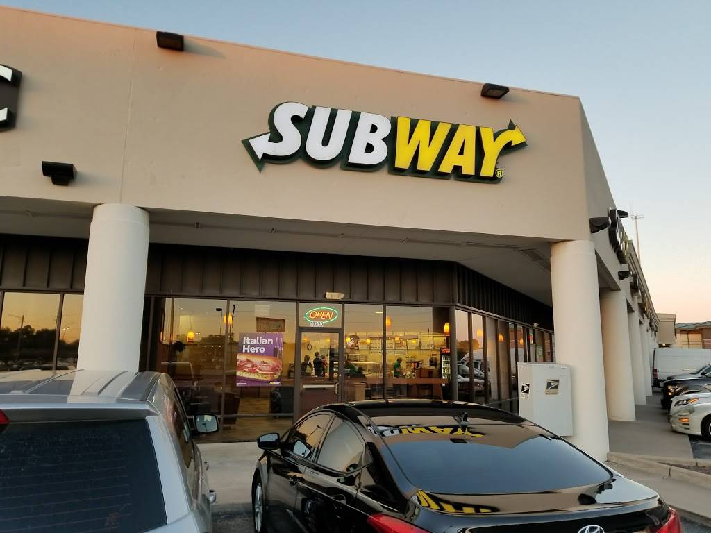 Subway Restaurants | restaurant | 19720 Saums Rd, Houston, TX 77084, USA | 2815780271 OR +1 281-578-0271