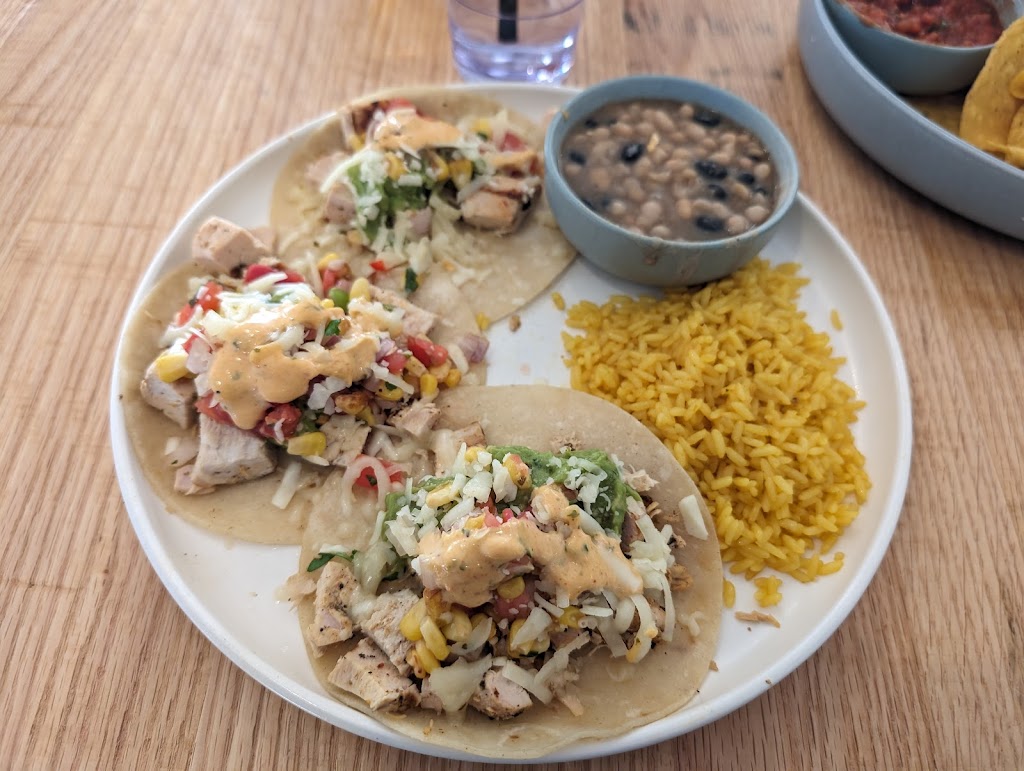 Don Christos Tequila & Tacos | restaurant | 50750 Romeo Plank Rd, Macomb, MI 48044, USA | 5862212337 OR +1 586-221-2337