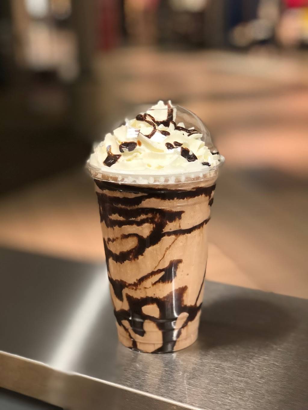 Top dogz | restaurant | 35000 Warren Rd, Westland, MI 48185, USA | 2485952776 OR +1 248-595-2776