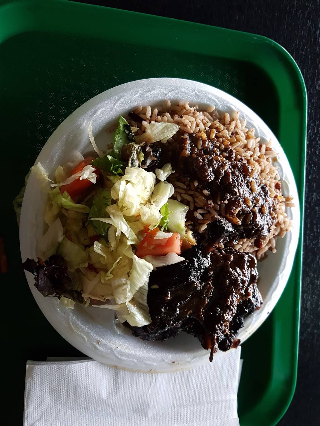 Ritz Caribbean Foods | restaurant | 3003 Danforth Ave, East York, ON M4C 1M9, Canada | 4166910902 OR +1 416-691-0902